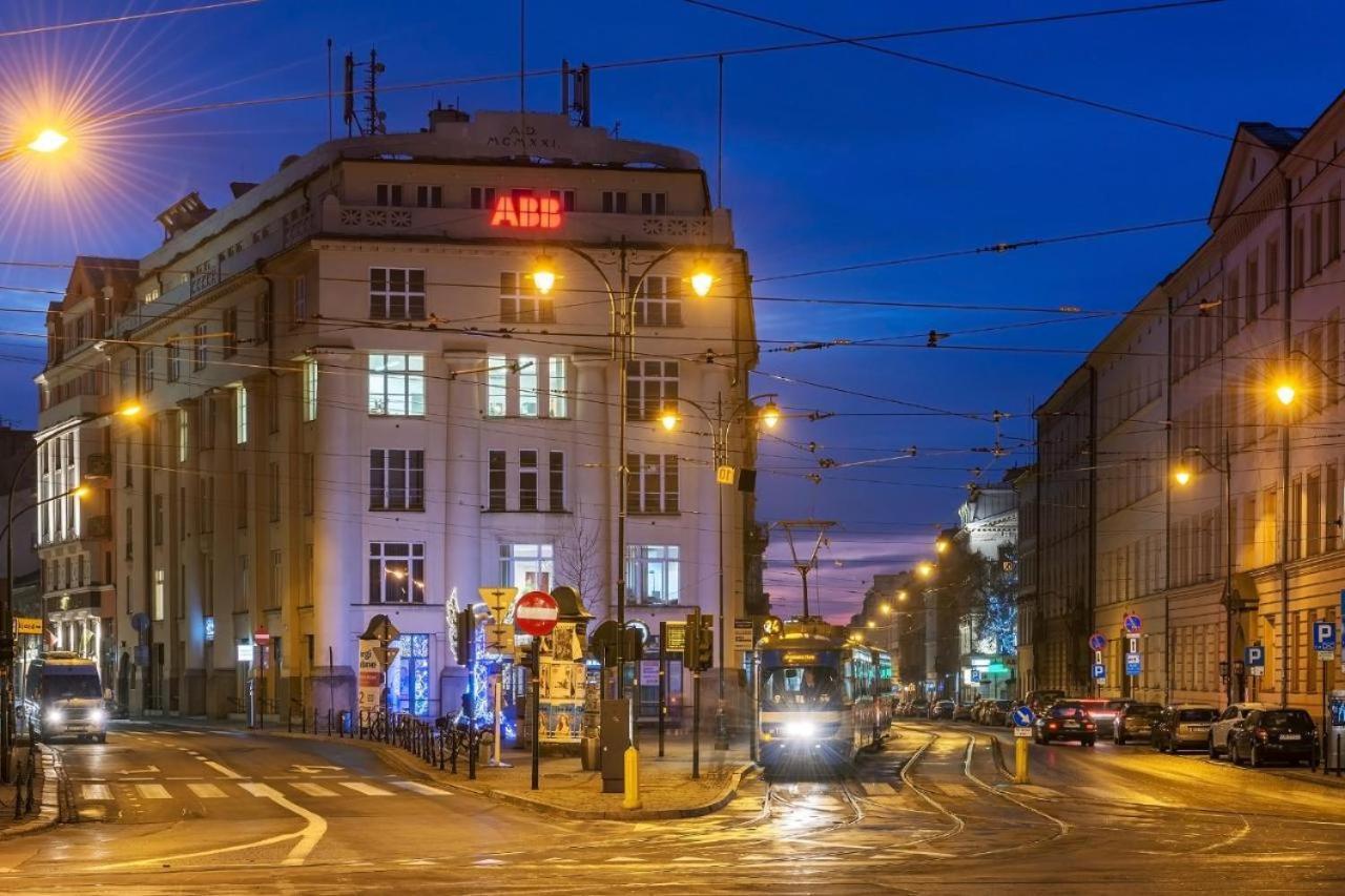 4Wings Apartments Cracovie Extérieur photo